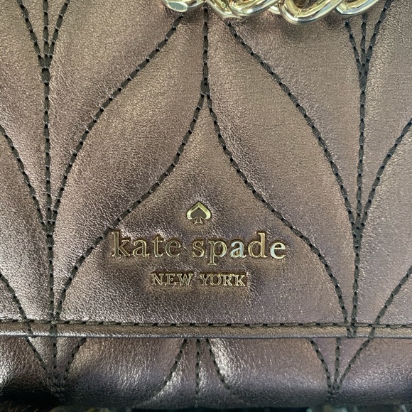 Beautiful Metallic Kate Spade Crossbody bag - Picture 3 of 10